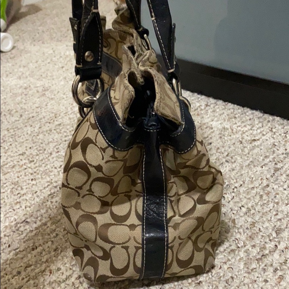 Coach Purse - Picture 5 of 5